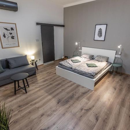 Design Studios Downtown Budapest Eksteriør billede
